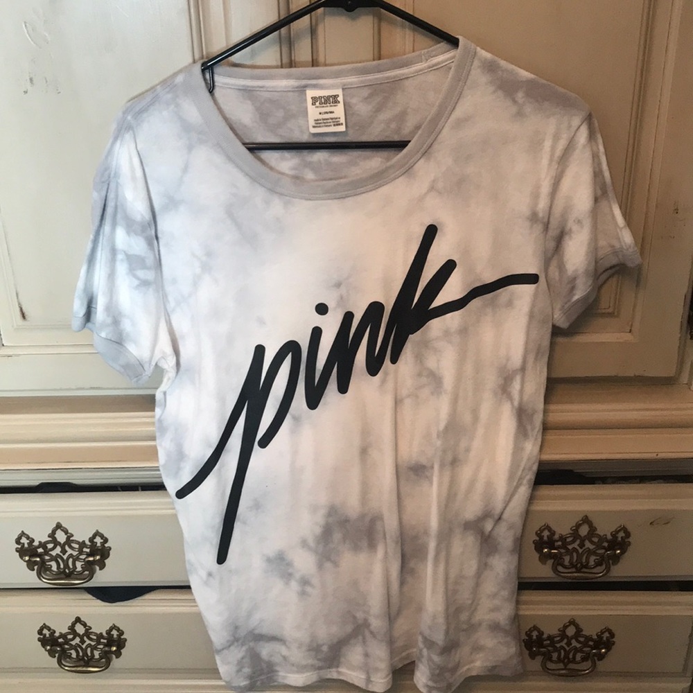 VS Pink